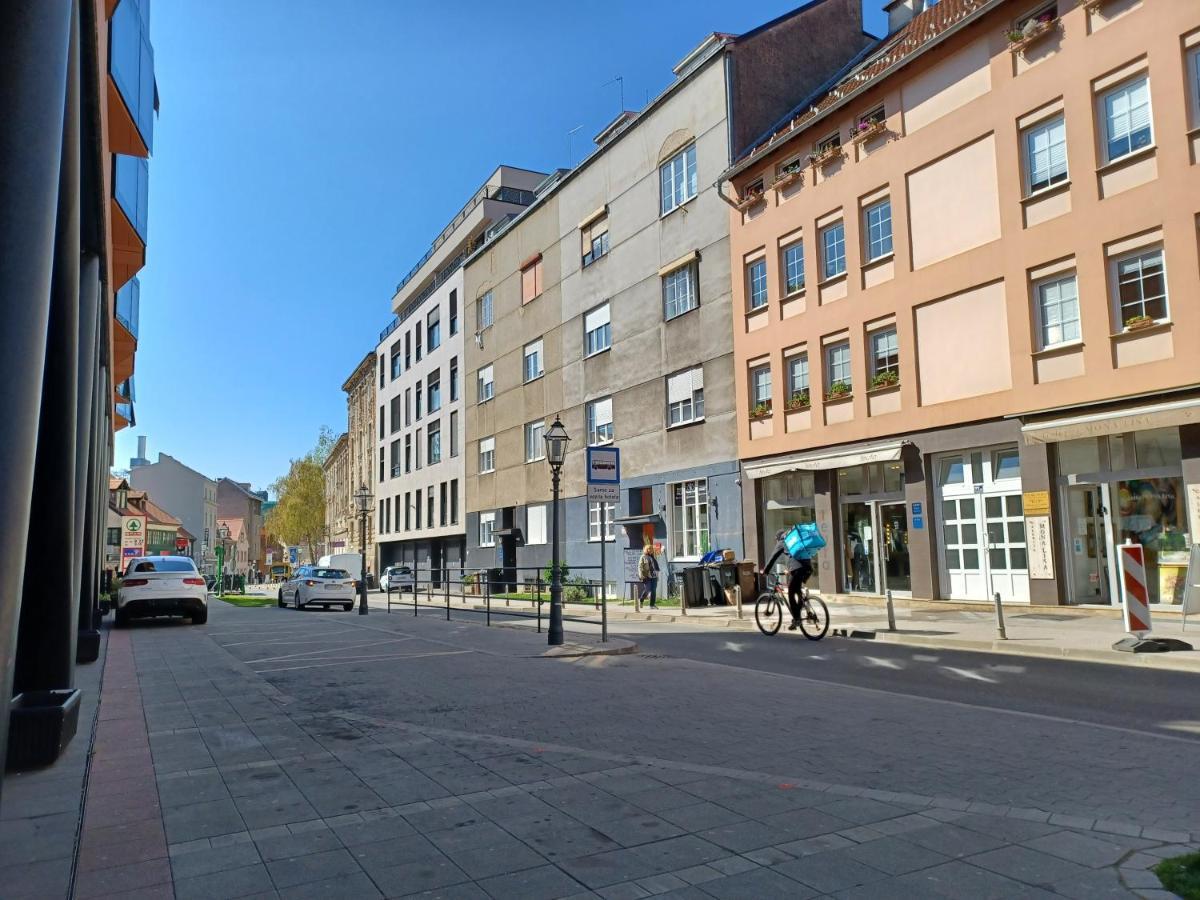 Apartment Elara Zagreb Ngoại thất bức ảnh