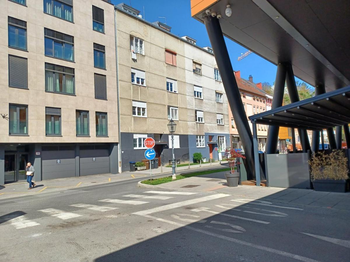 Apartment Elara Zagreb Ngoại thất bức ảnh